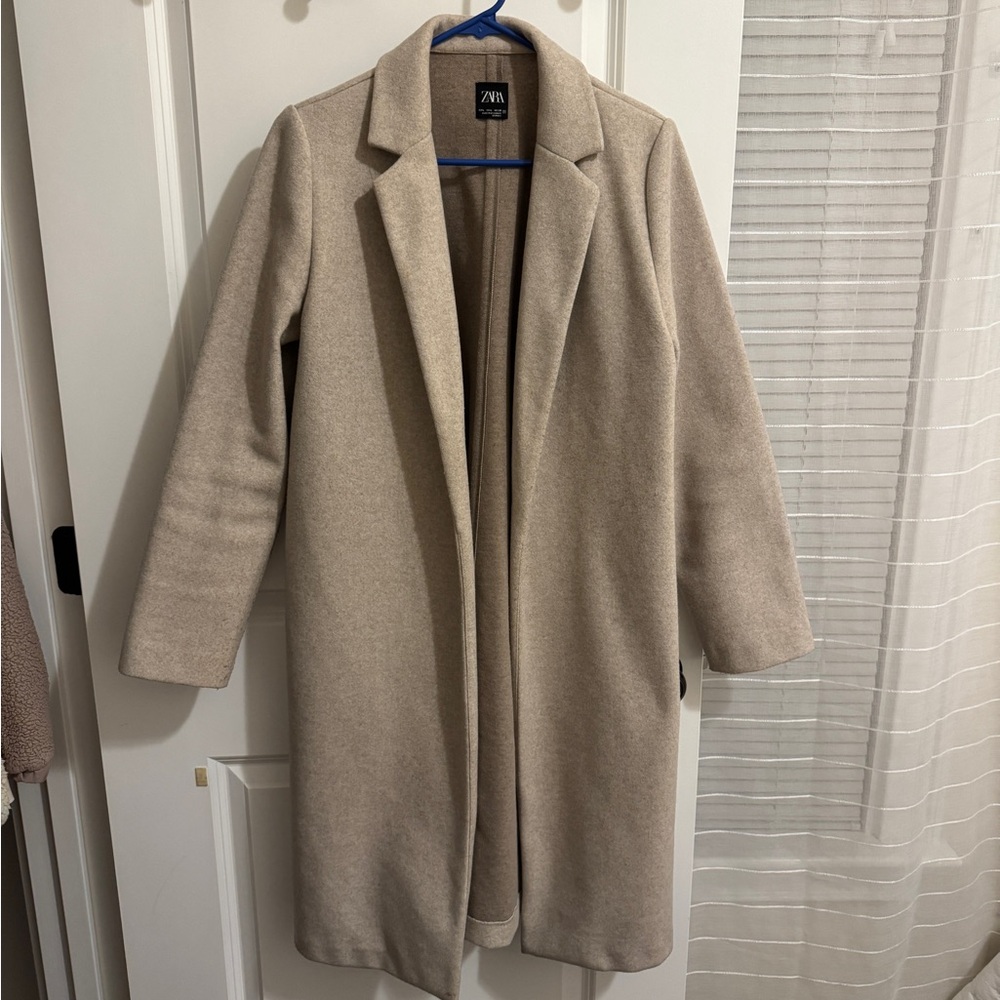 Zara Women's Beige Trench Coat